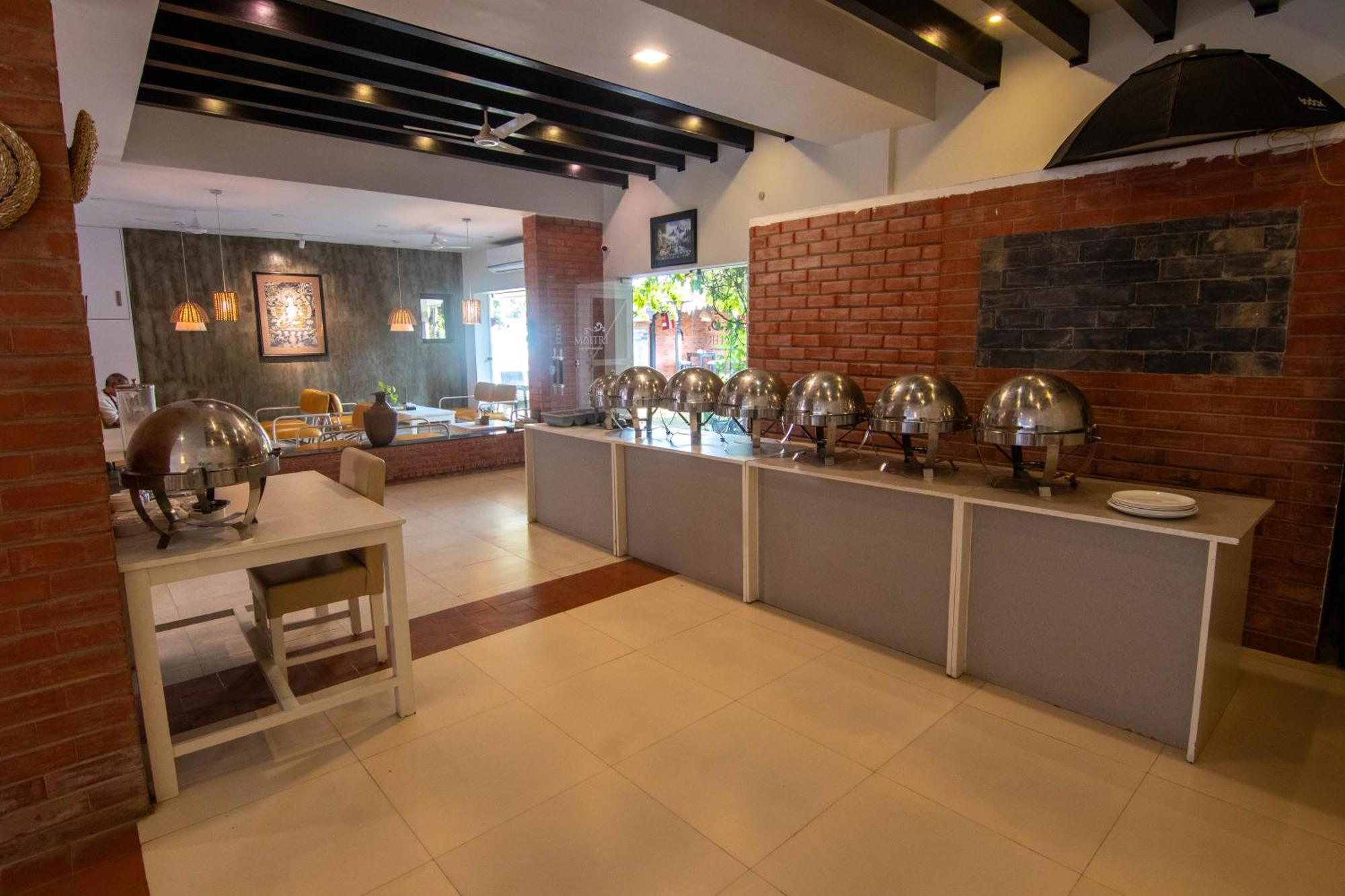 Hotel Ananda Inn Румминдей Экстерьер фото