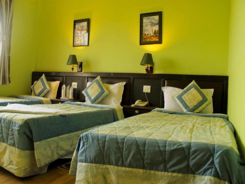 Hotel Ananda Inn Румминдей Экстерьер фото